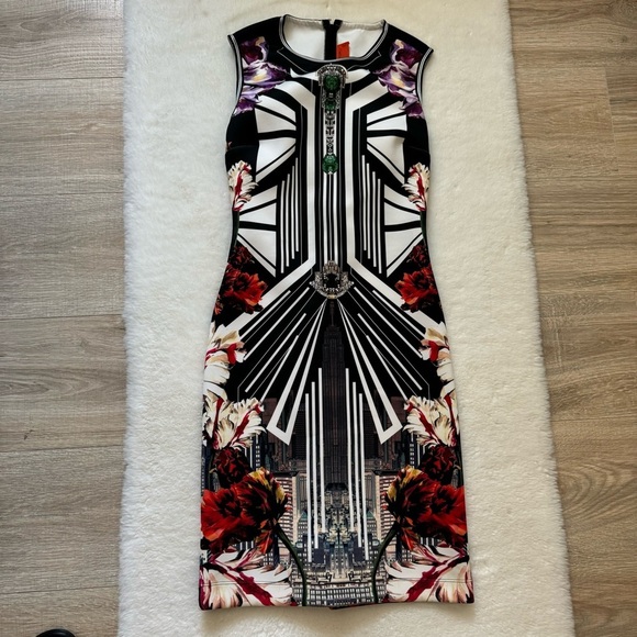 CLOVER CANYON City Dress State Empire NYC Mini Dress Size X-Small - Picture 10 of 16